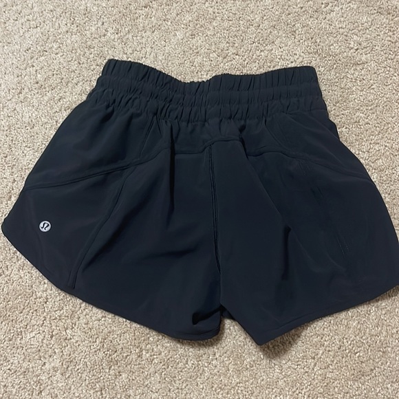 Size 4 black Lulu lemon shorts - Picture 2 of 4
